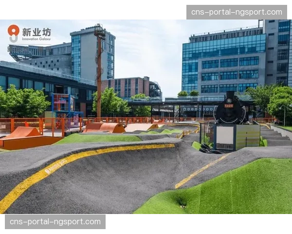 户外媒体与数字互动技术结合 创造高冲击力的城市品牌景观